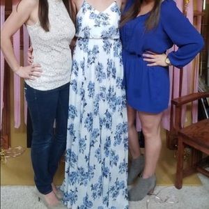 Lulu’s white and blue floral dress